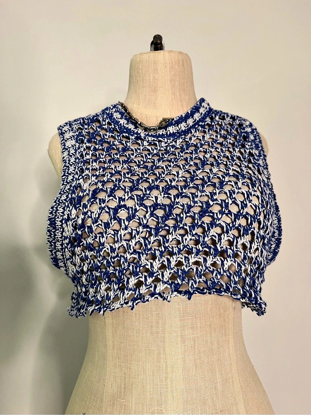 Blue & White Cropped Knit Sweater Like New